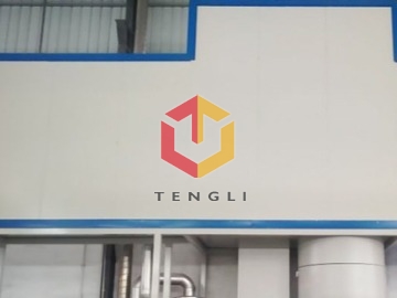 围拦喷涂烤漆线